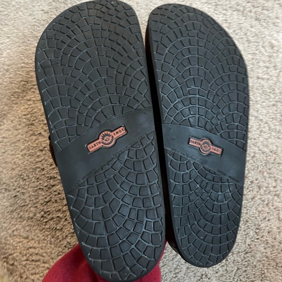 Earth Spirit Men’s Clogs - Picture 4 of 5